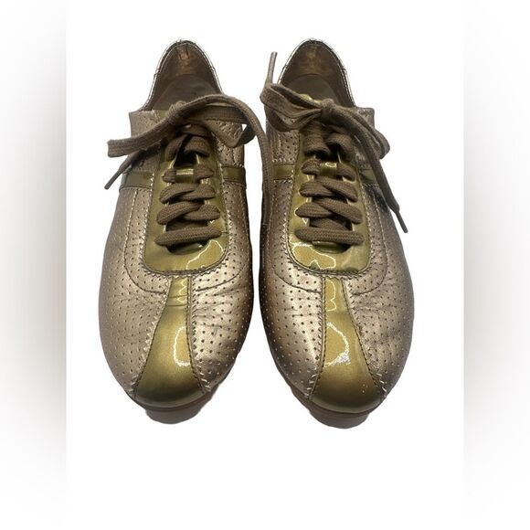 Cole Haan Nike Air 7.5 B Gold Women’s sneakers - Picture 1 of 11